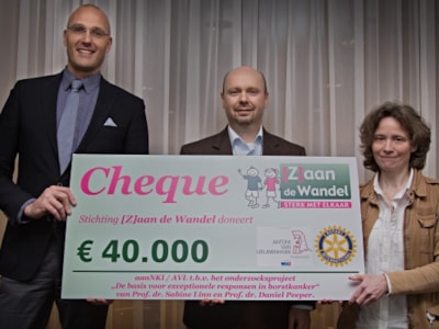 [Z]aan de Wandel doneert €40.000,- aan NKI/AVL